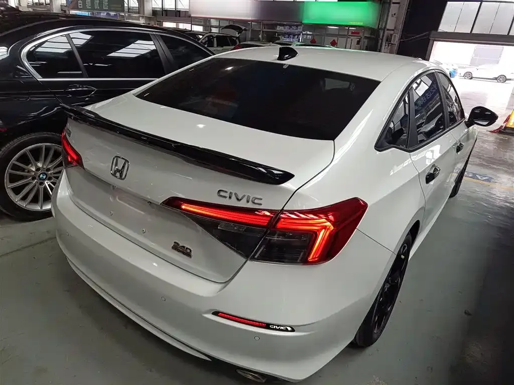 Honda Civic 2022 из CN, фото 9
