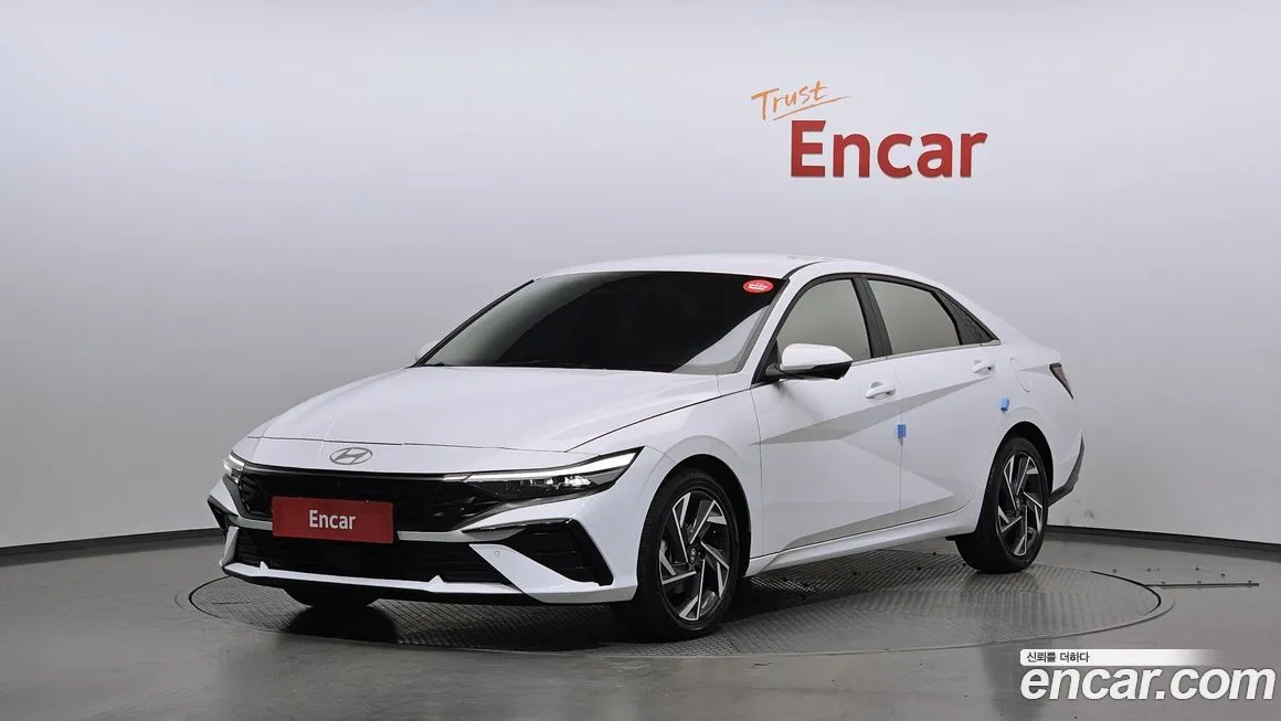 Hyundai AVANTE 2024 из KR, фото 1