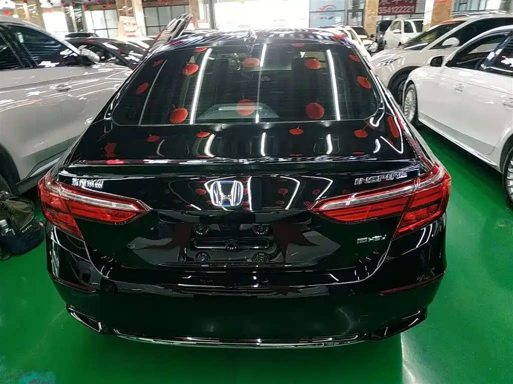 Honda Inspire — фото 6
