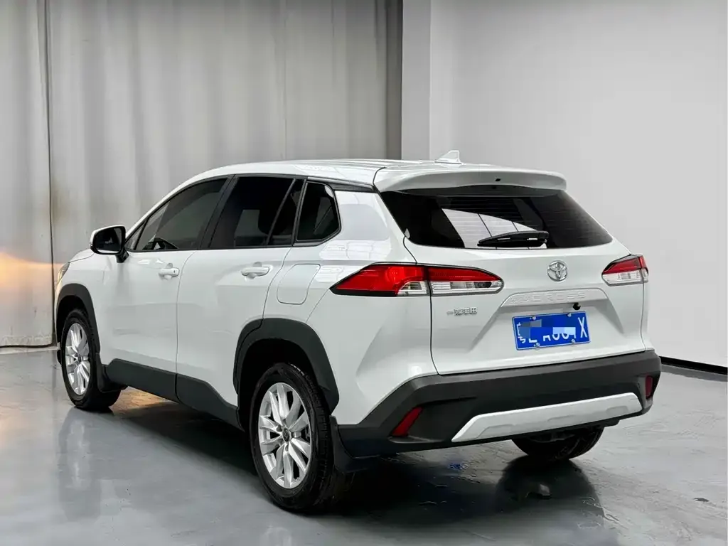 [object Object] Corolla Cross 2023 из CN, фото 6