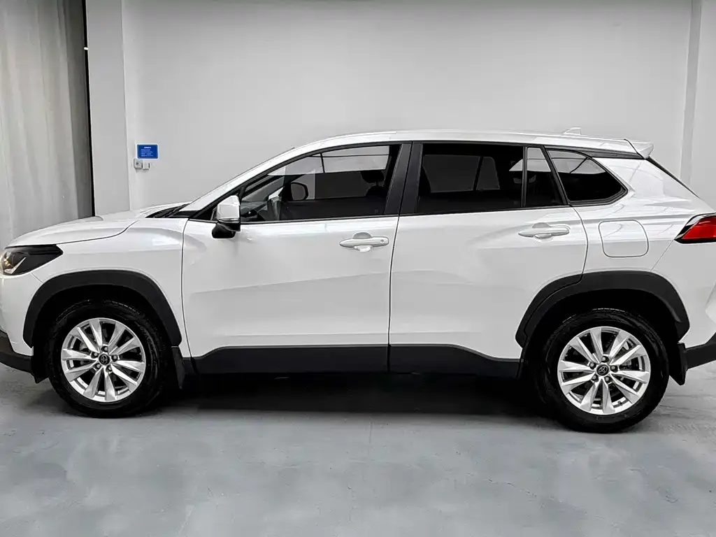 [object Object] Corolla Cross 2023 из CN, фото 7