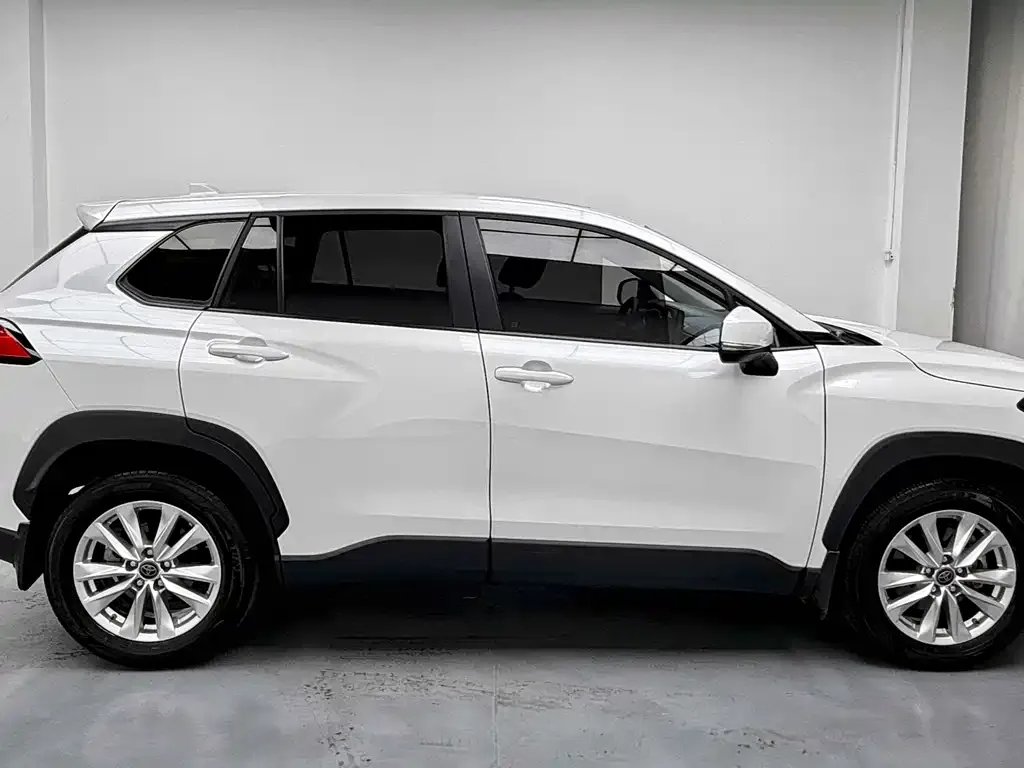 [object Object] Corolla Cross 2023 из CN, фото 8