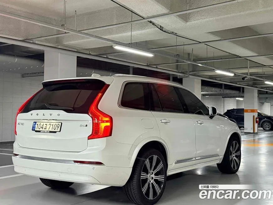 Volvo XC90 — фото 4