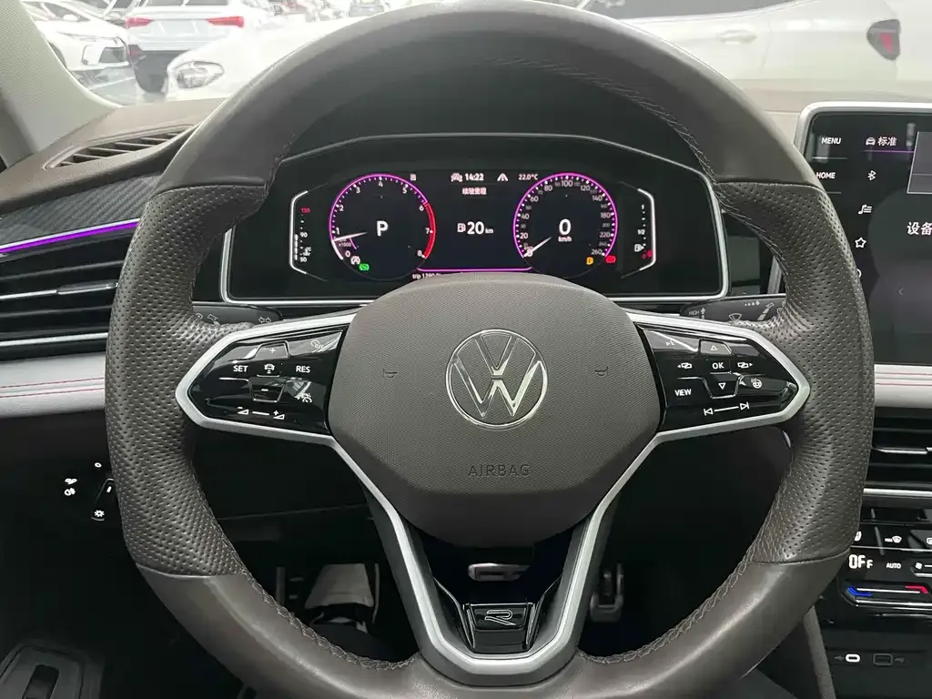 Volkswagen Tiguan L 2021 из CN, фото 8