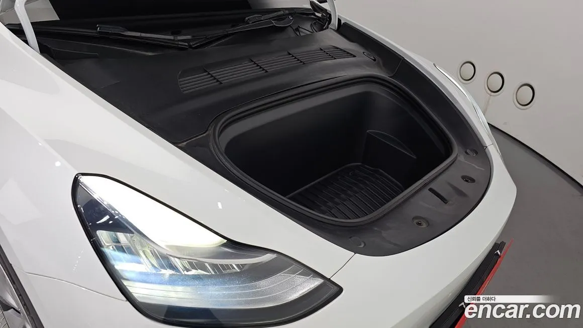 Tesla Model Y 2022 из KR, фото 6