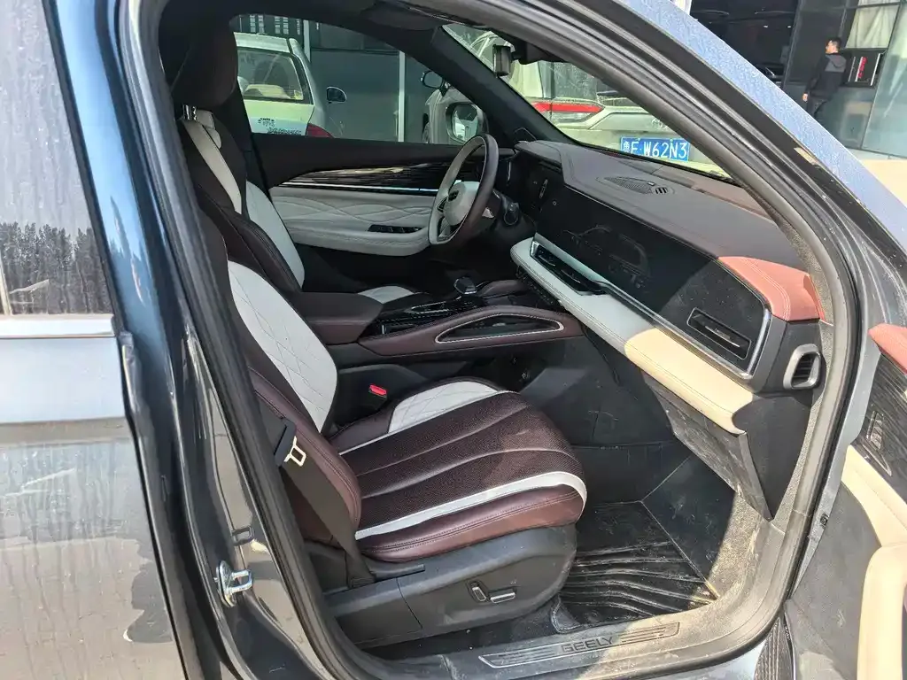 Geely Xingyue L 2022 из CN, фото 7