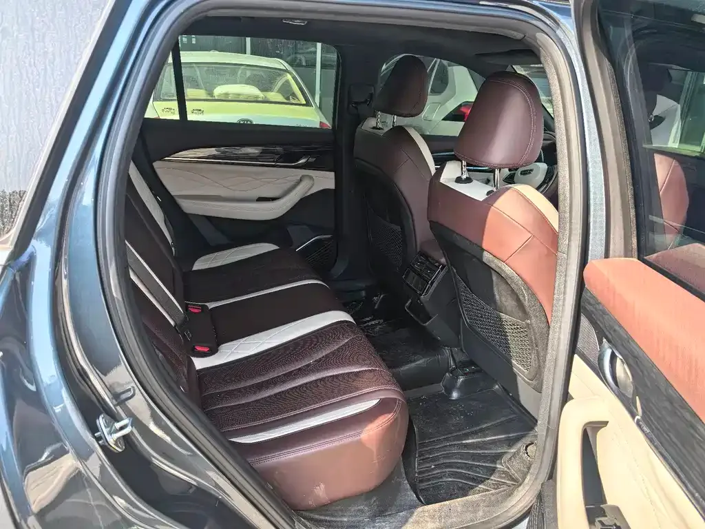 Geely Xingyue L 2022 из CN, фото 8