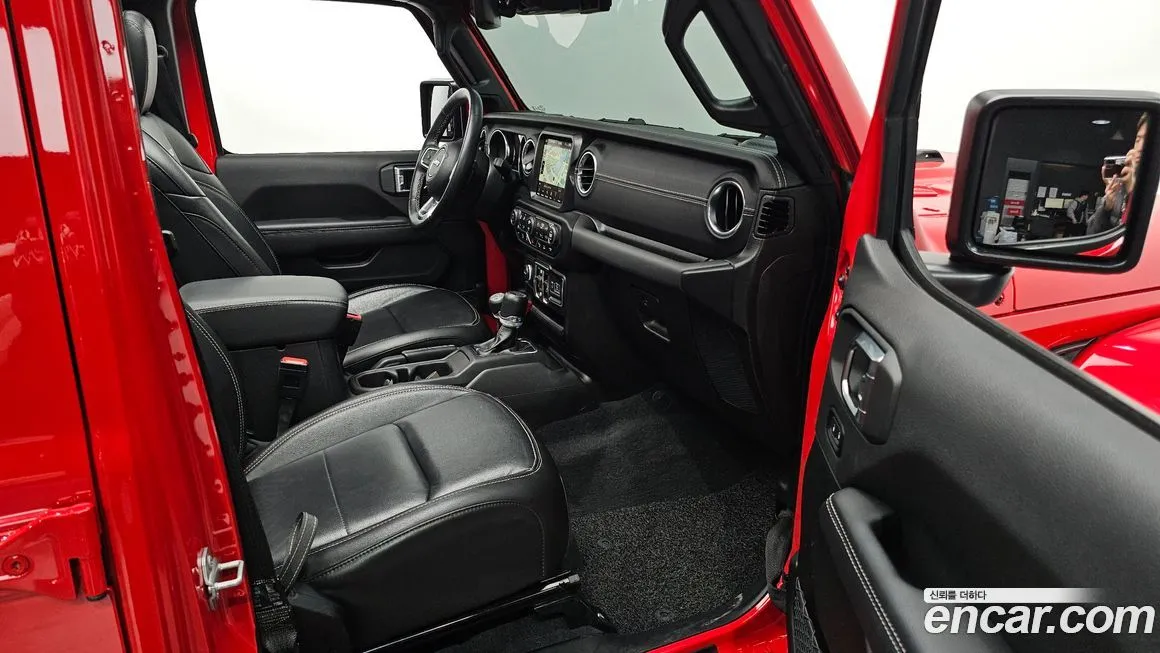 Jeep Wrangler 2023 из KR, фото 10