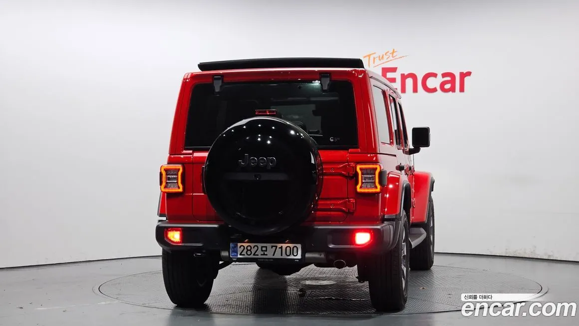 Jeep Wrangler 2023 из KR, фото 4