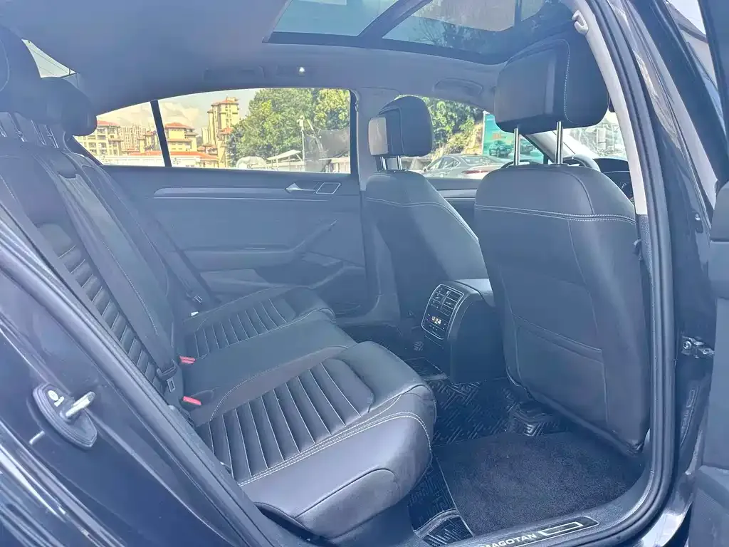 Volkswagen Magotan 2021 из CN, фото 9
