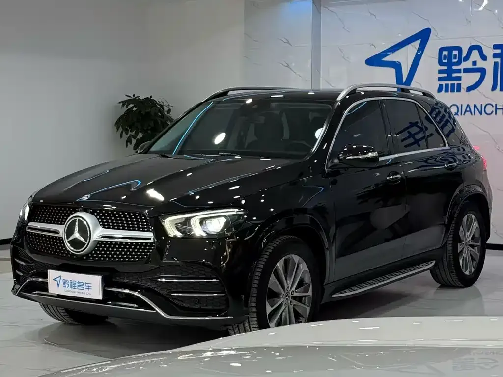 Mercedes-Benz GLE — фото 1