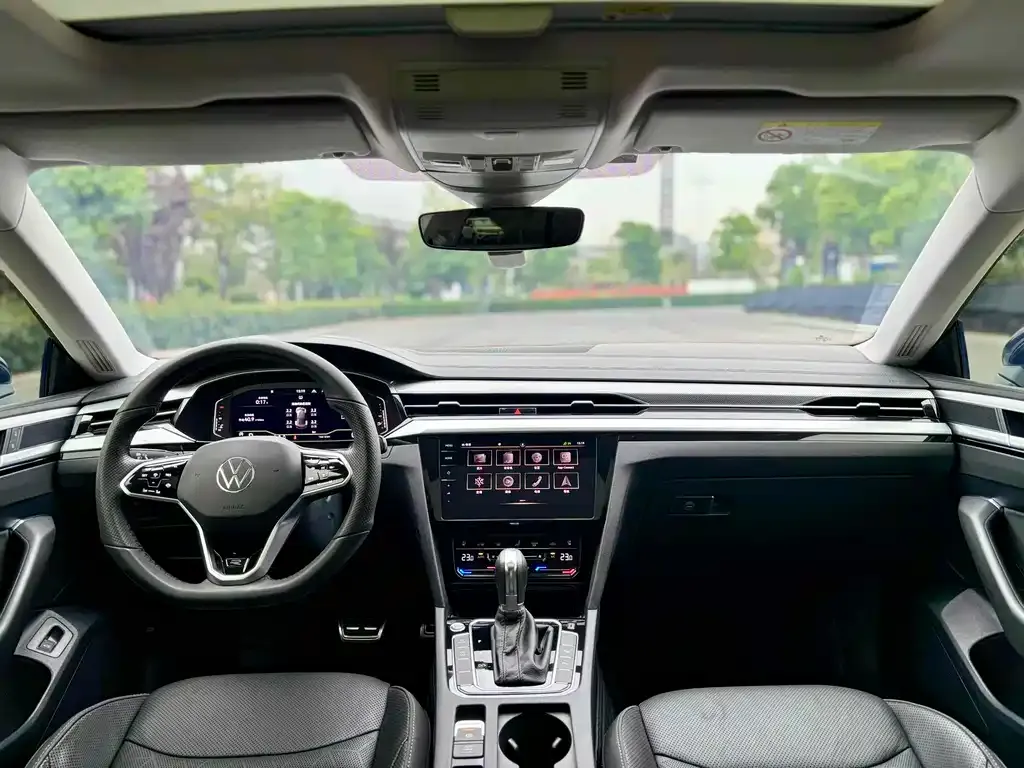 Volkswagen CC 2022 из CN, фото 5