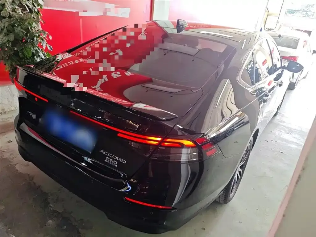 Honda Accord 2023 из CN, фото 7