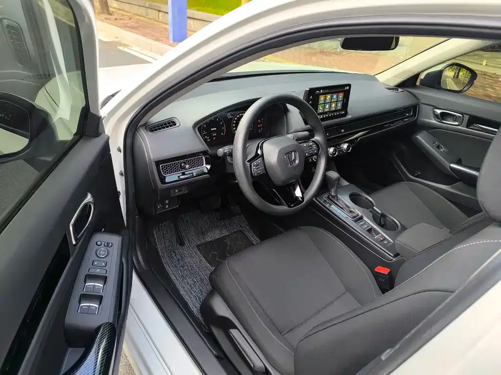 Honda Civic — фото 10