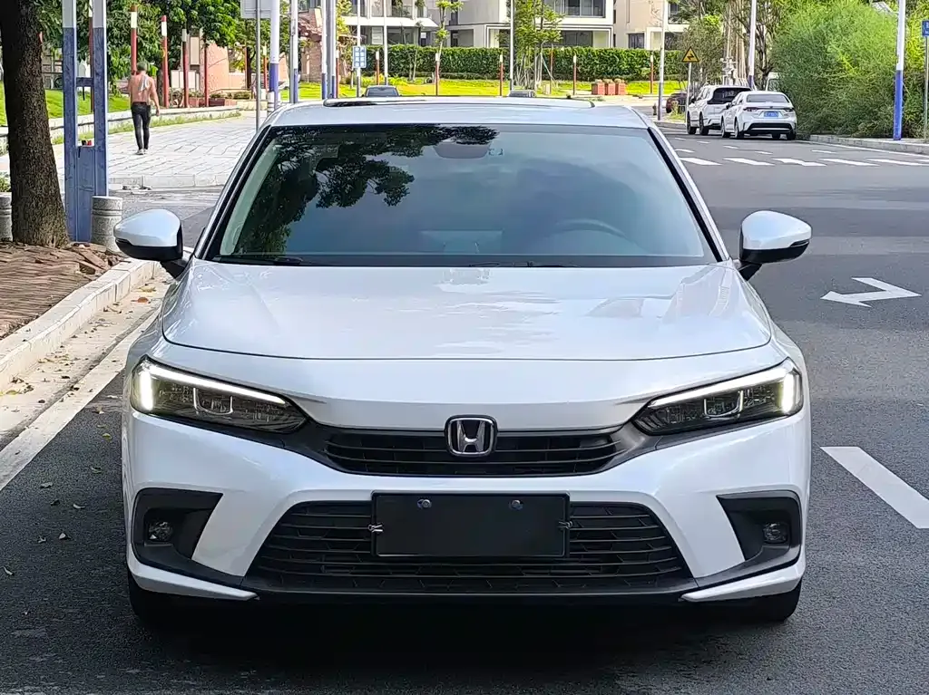 Honda Civic — фото 3