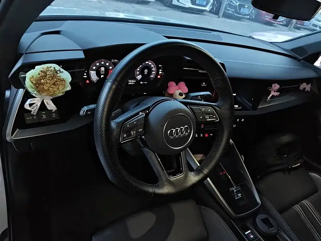 Audi A3 2023 из CN, фото 10