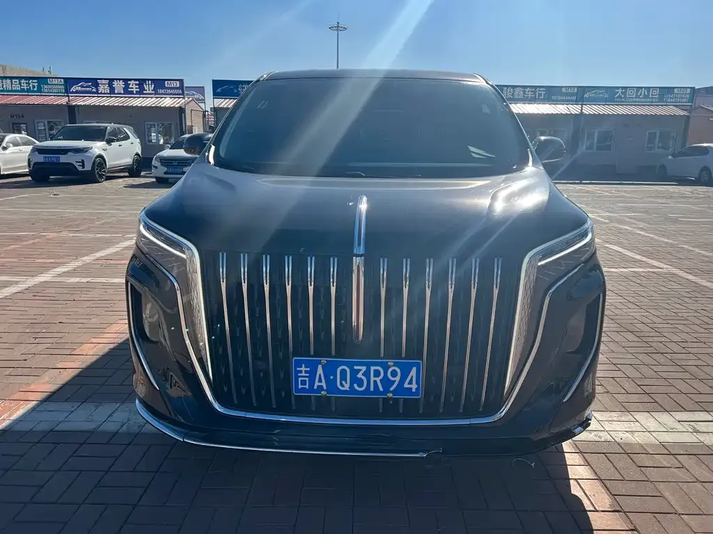 Hongqi HQ9 — фото 2