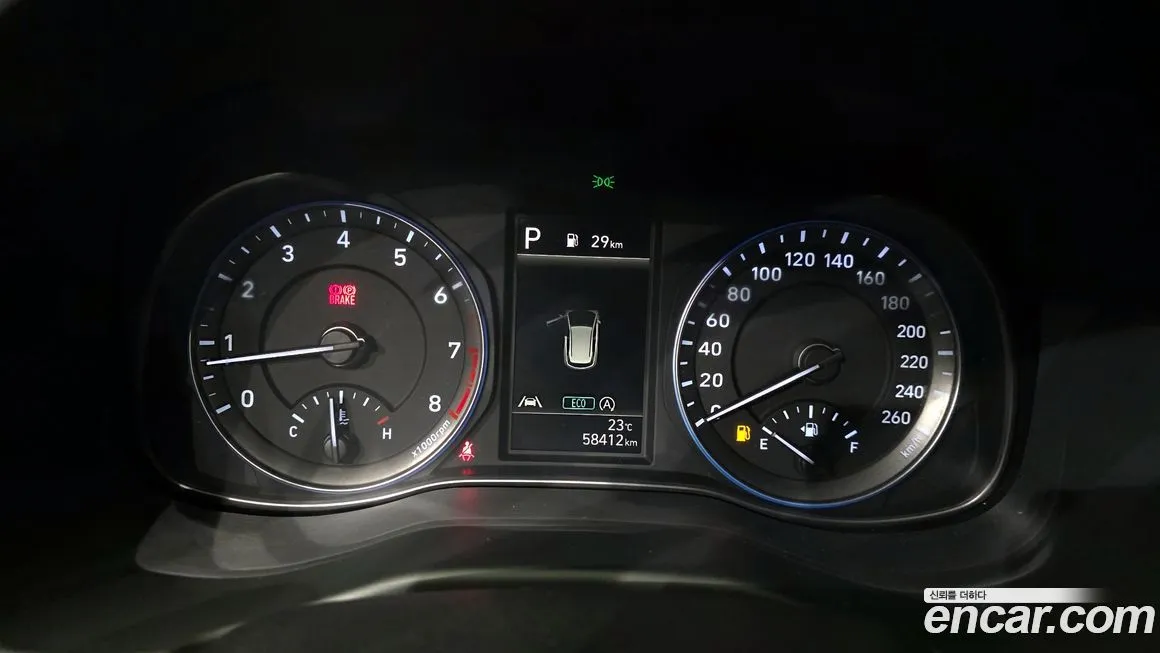 Hyundai Kona 2021 из KR, фото 8