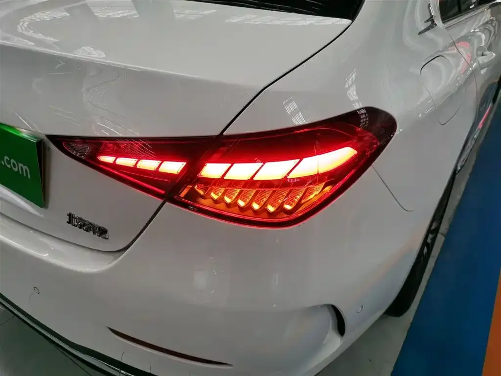 Mercedes-Benz C-Class 2024 из CN, фото 8