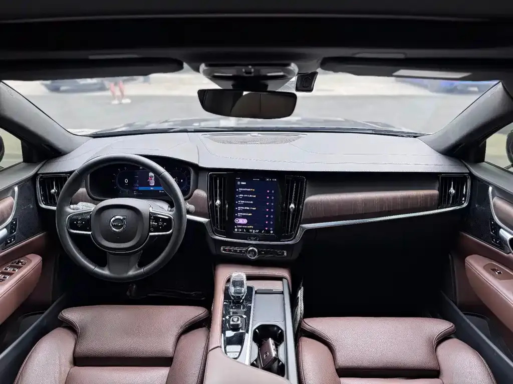 Volvo S90 2023 из CN, фото 6