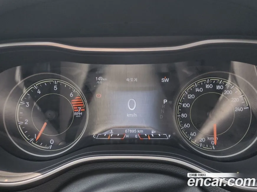Jeep Cherokee 2021 из KR, фото 8