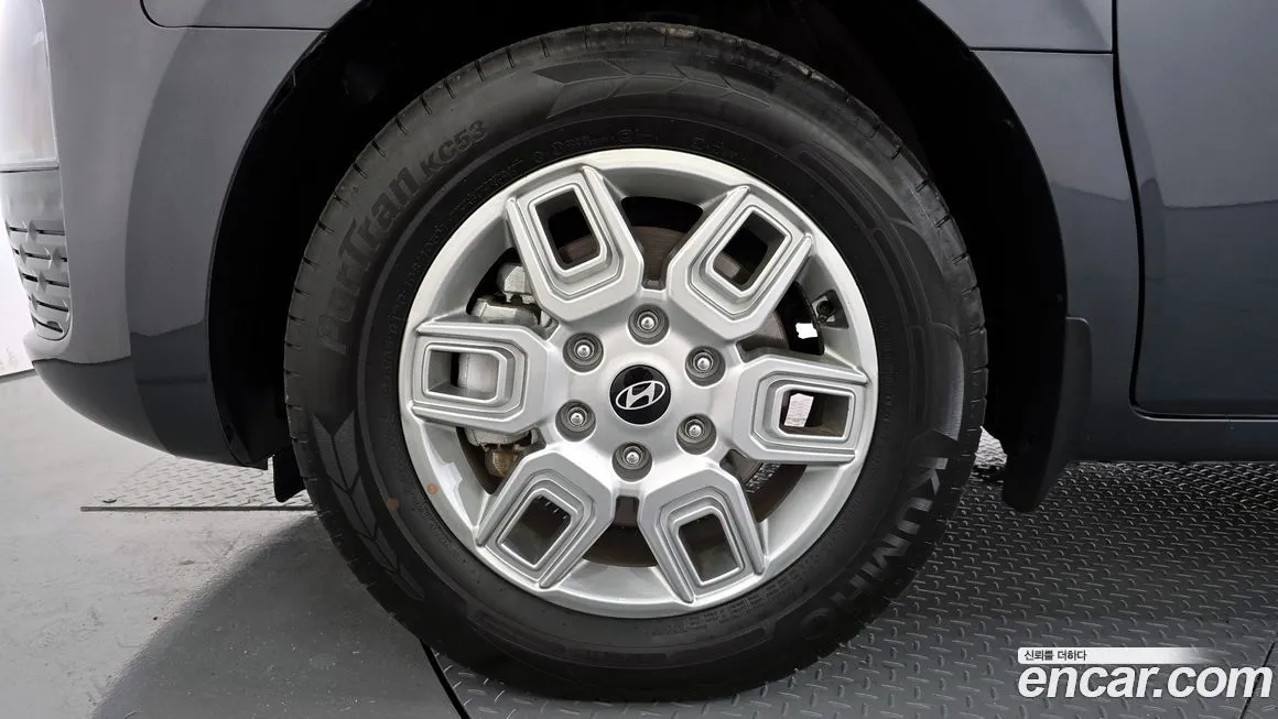 Hyundai Staria 2025 из KR, фото 5