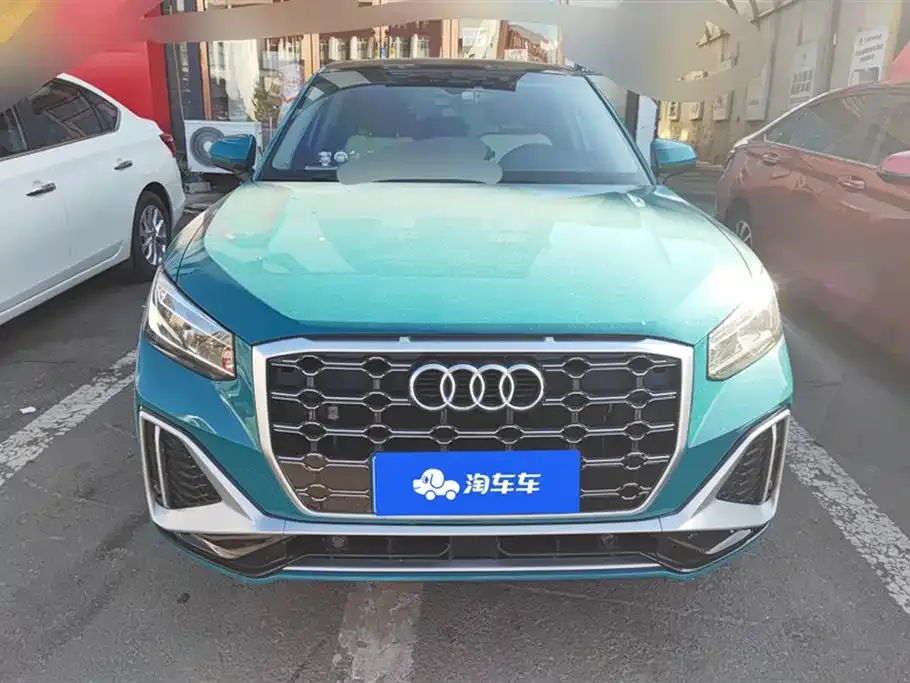 Audi Q2L 2022 из CN, фото 2