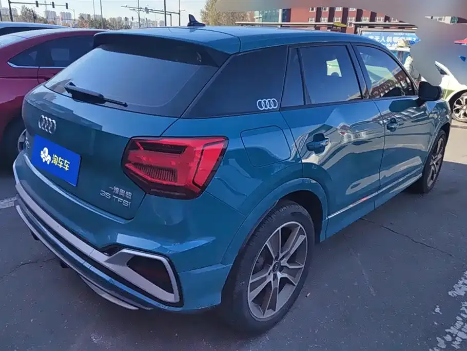 Audi Q2L 2022 из CN, фото 3