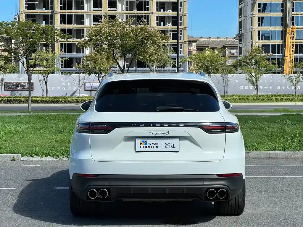 Porsche Cayenne 2023 из CN, фото 4