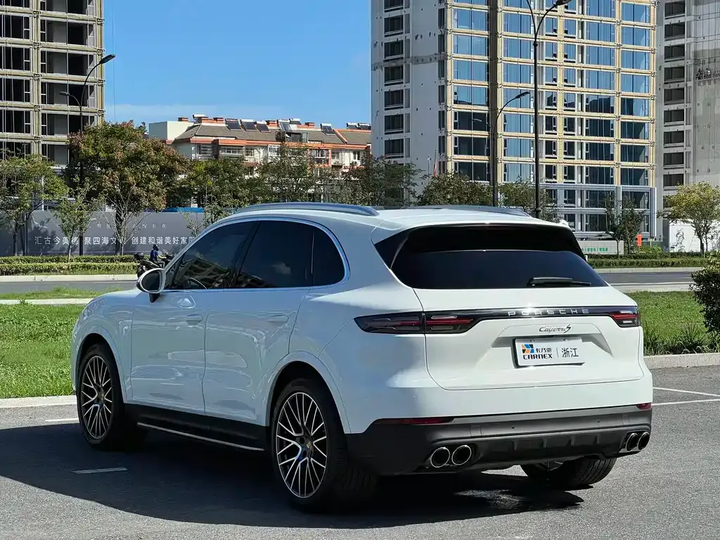 Porsche Cayenne 2023 из CN, фото 6