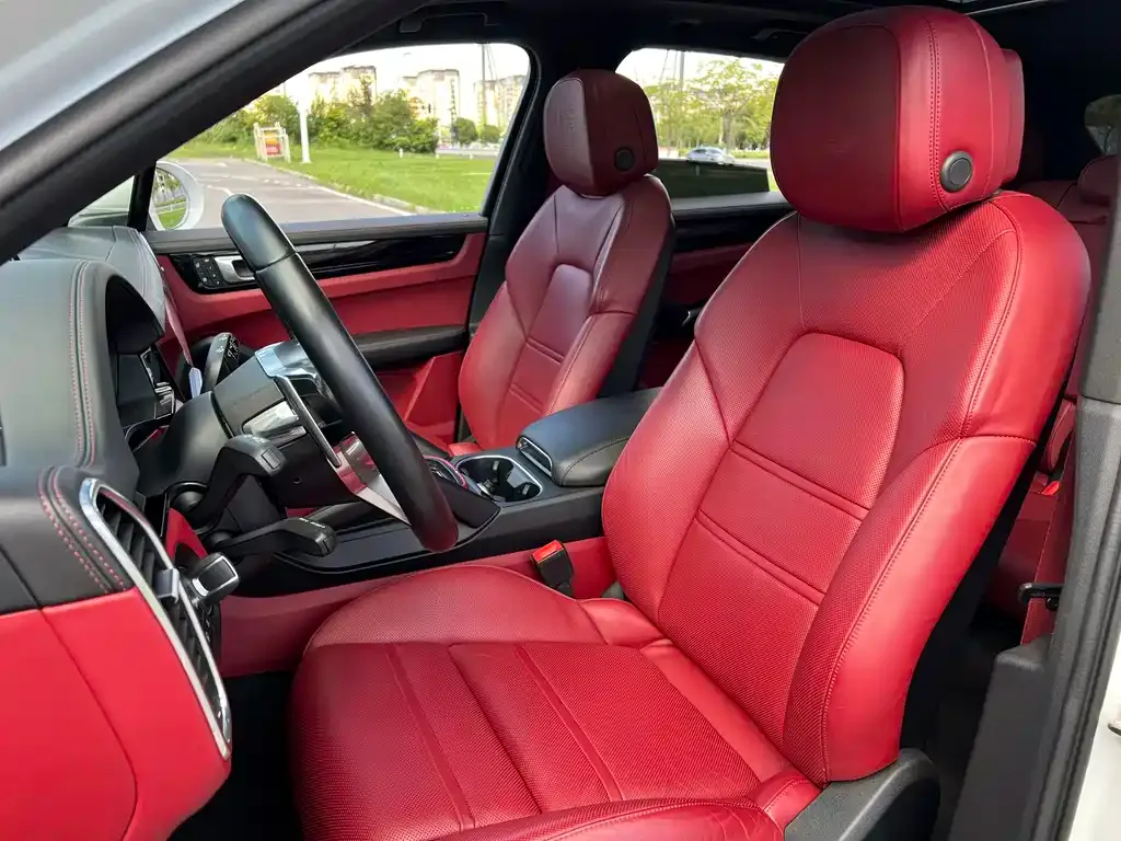 Porsche Cayenne 2023 из CN, фото 9