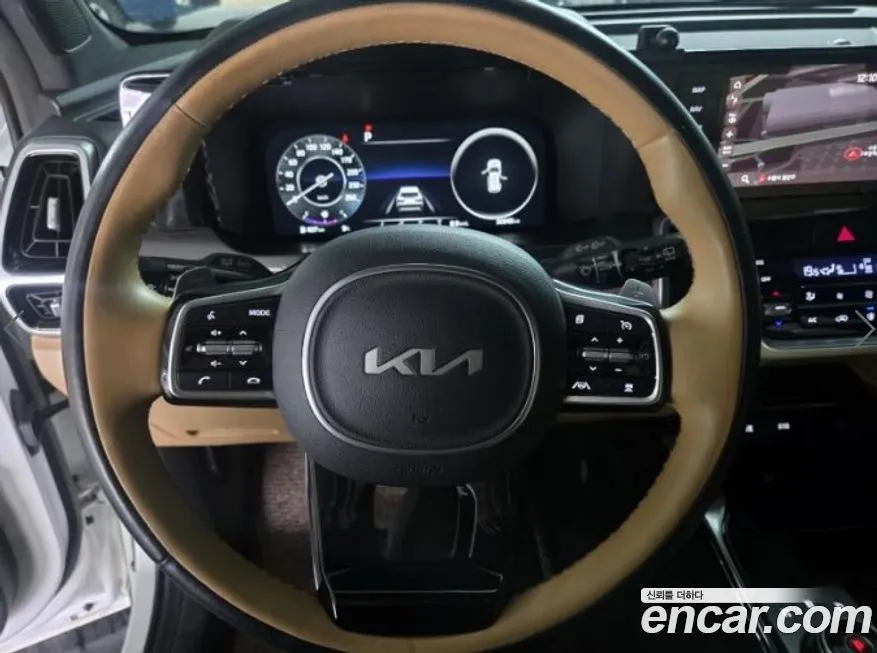 Kia Sorento — фото 6