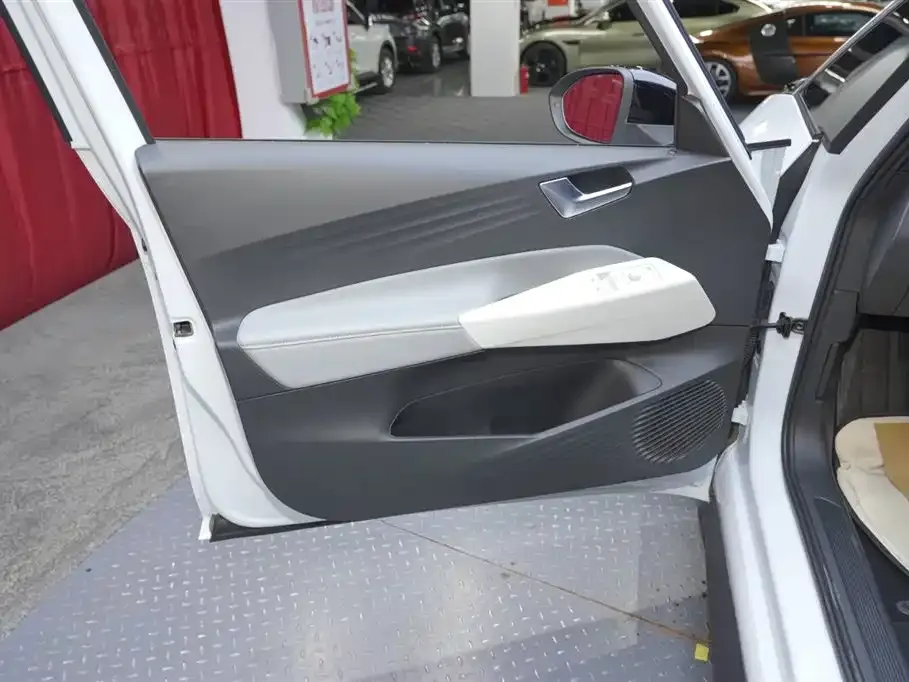 Volkswagen ID.3 2023 из CN, фото 9