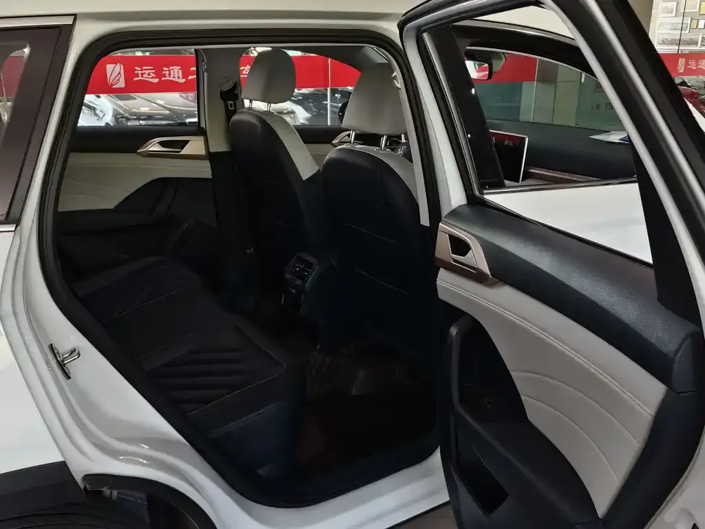 Volkswagen Tharu 2024 из CN, фото 6