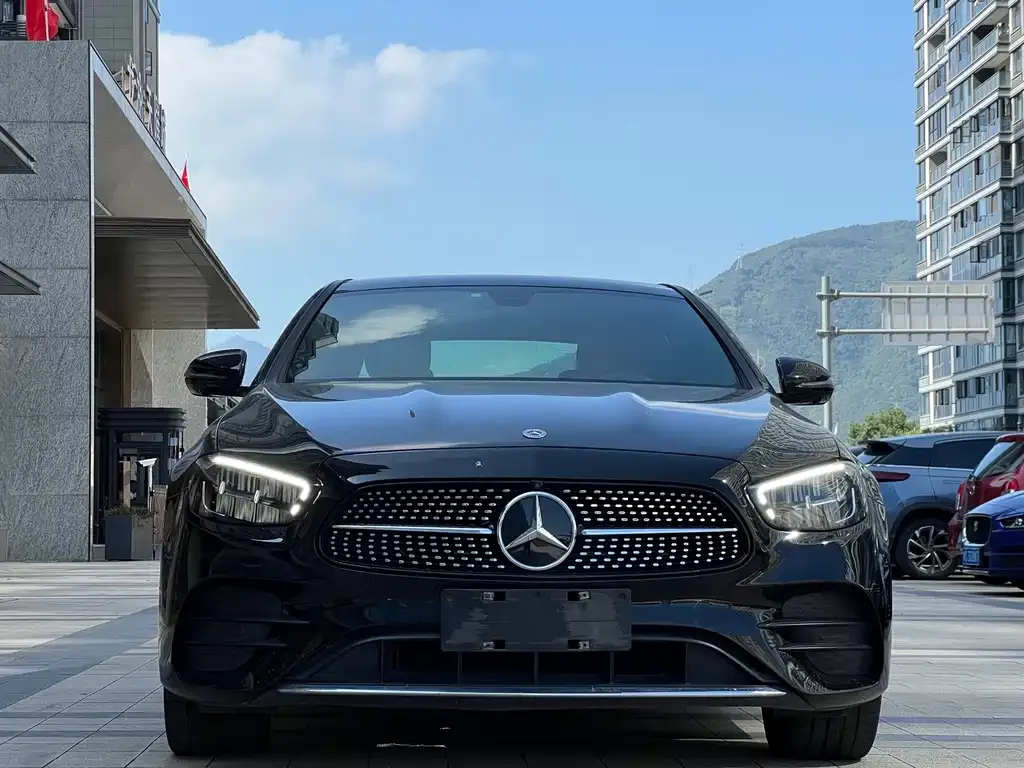 Mercedes-Benz E-Class 2021 из CN, фото 2