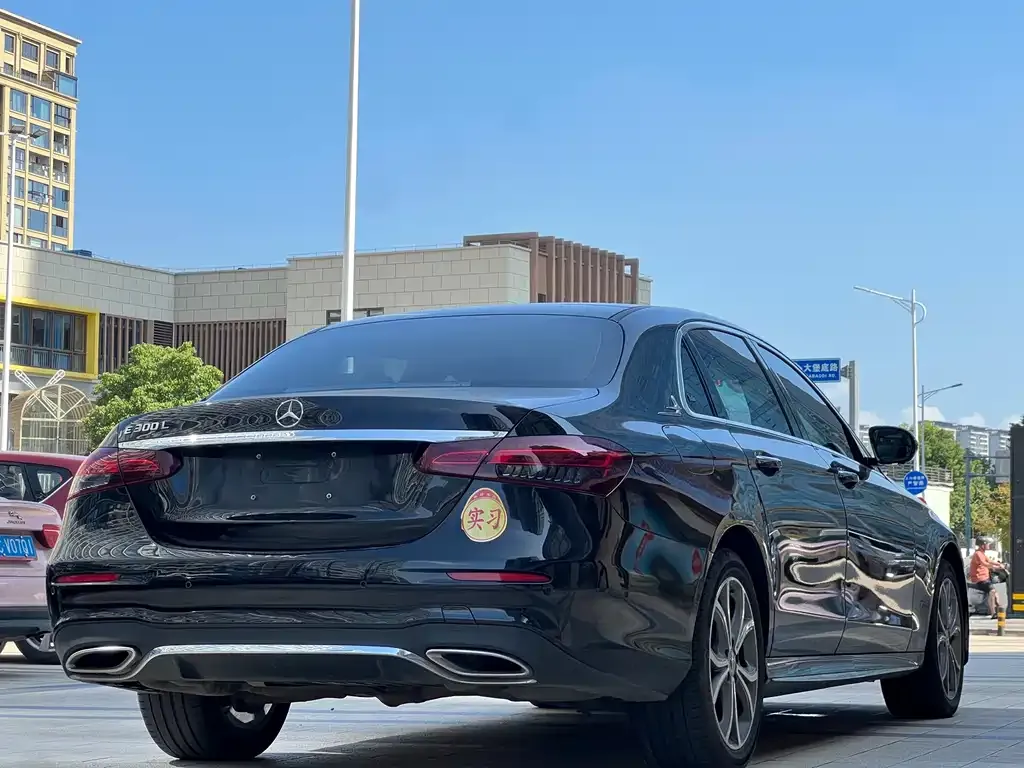 Mercedes-Benz E-Class 2021 из CN, фото 4
