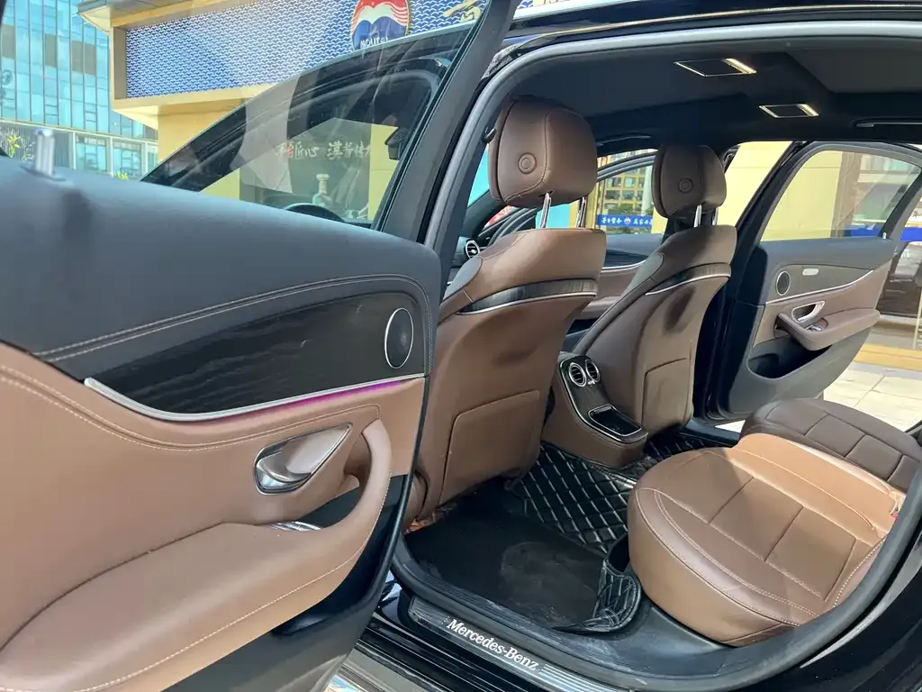 Mercedes-Benz E-Class 2021 из CN, фото 9