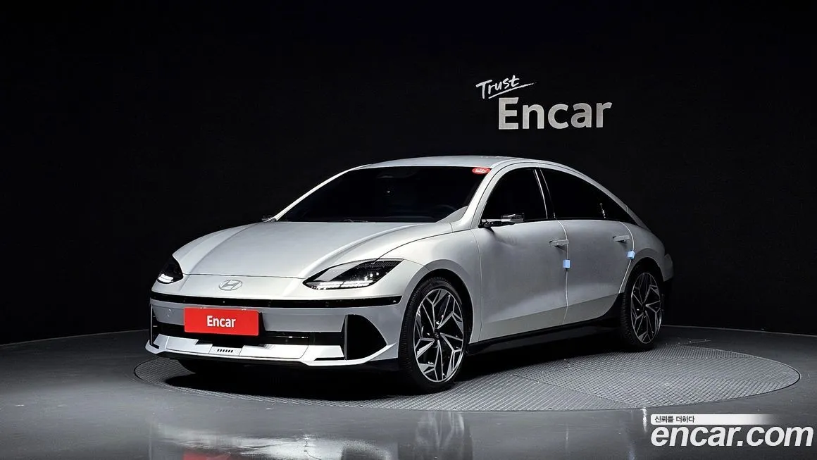 Hyundai Ioniq6 — фото 1