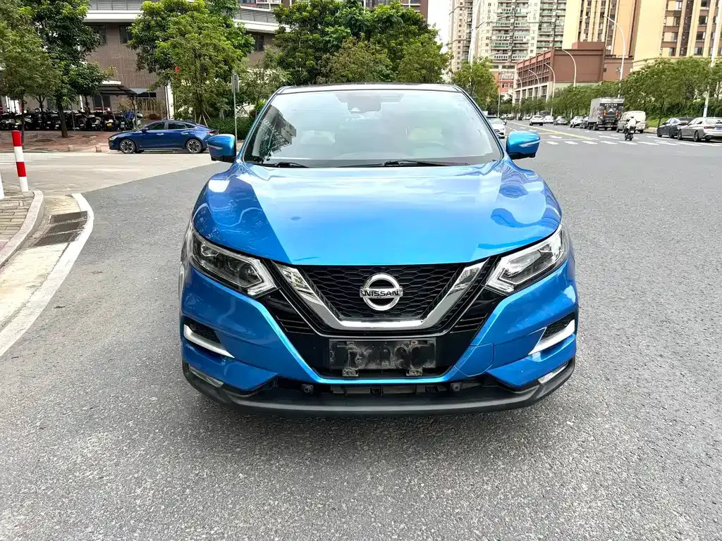 Nissan Qashqai 2021 из CN, фото 2