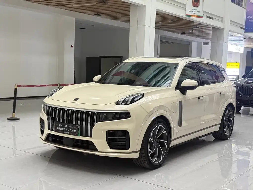 Lynk & Co 09 2022 из CN, фото 1