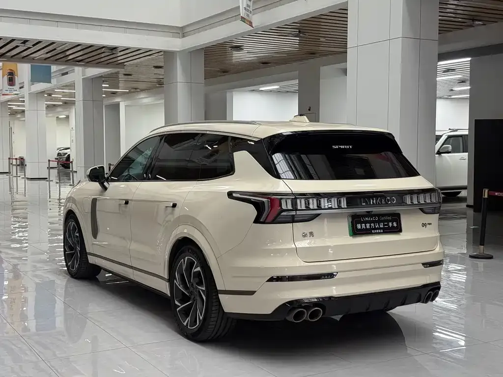 Lynk & Co 09 2022 из CN, фото 6