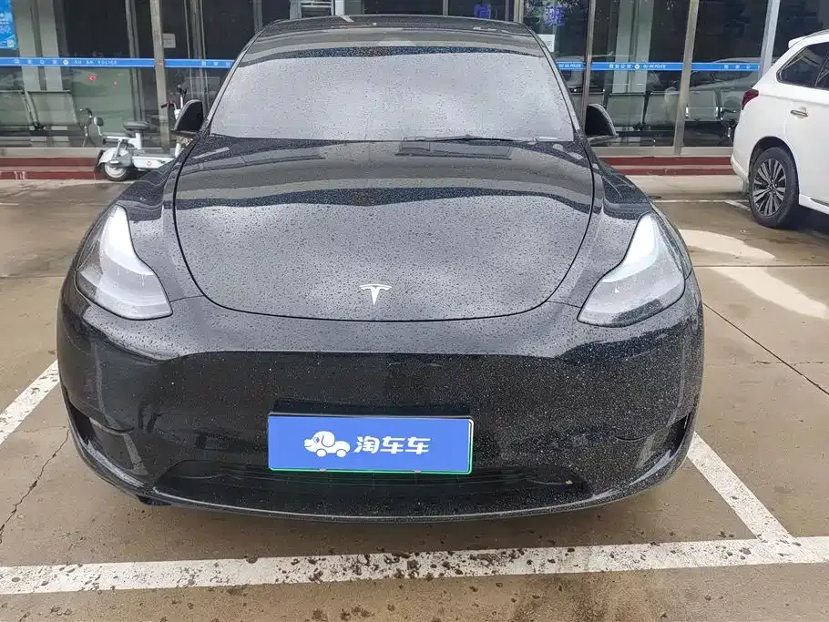 Tesla Model Y 2024 из CN, фото 2