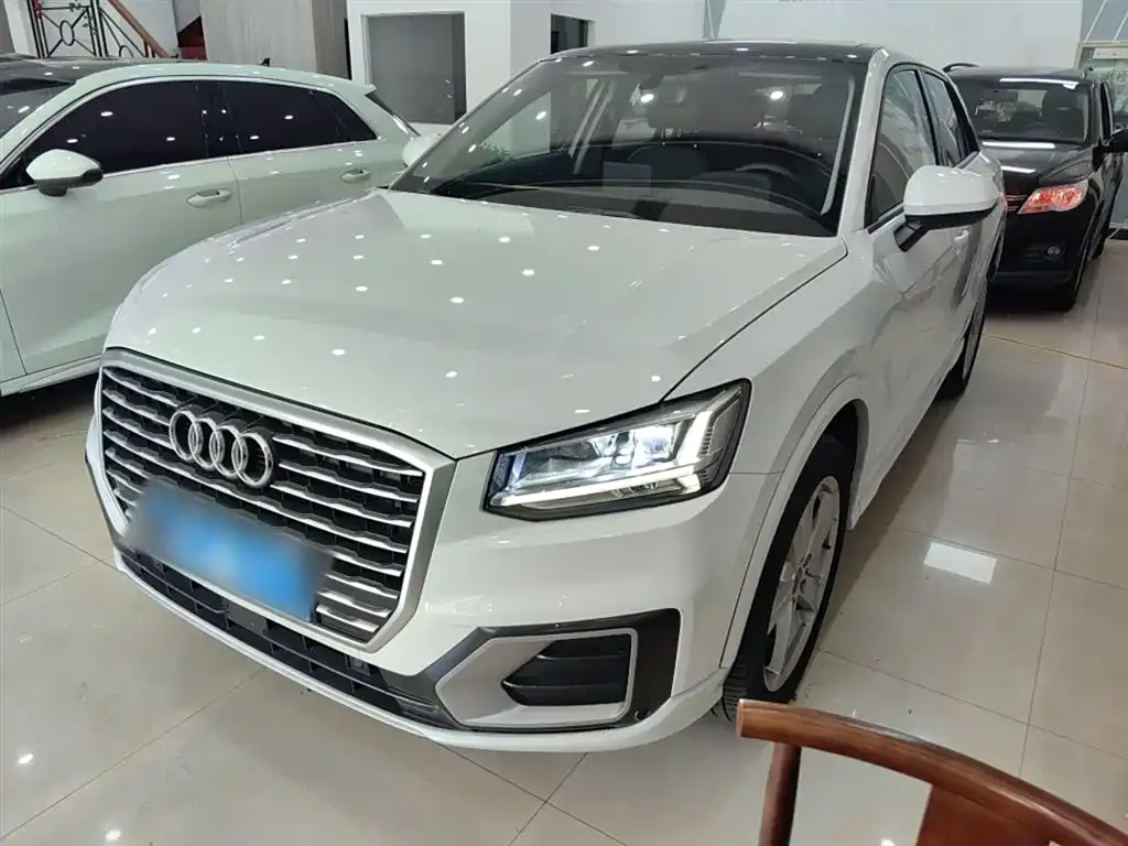 Audi Q2L 2021 из CN, фото 2
