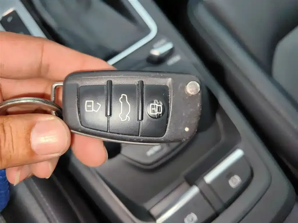 Audi Q2L 2021 из CN, фото 9