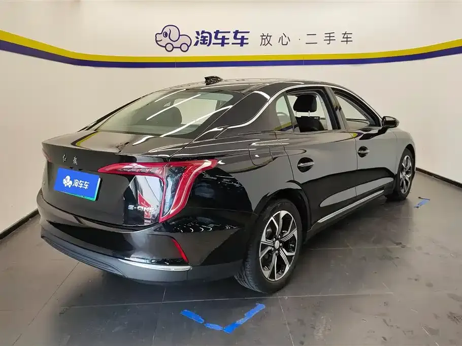 Hongqi E-QM5 2024 из CN, фото 3