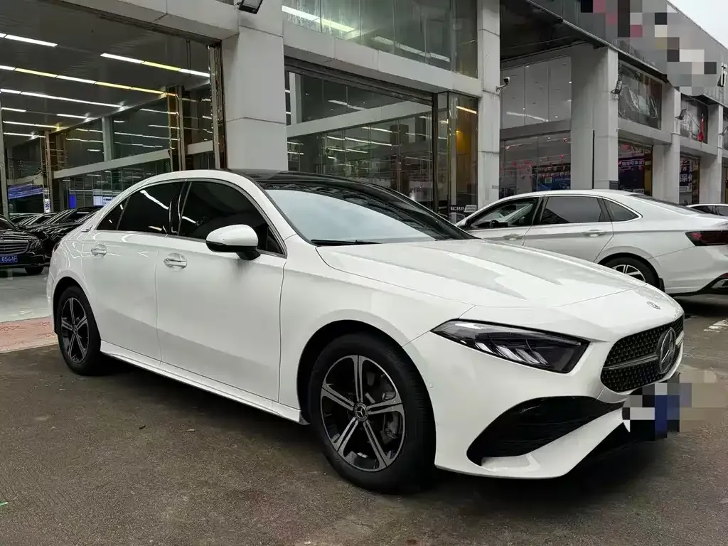Mercedes-Benz A-Class 2025 из CN, фото 3