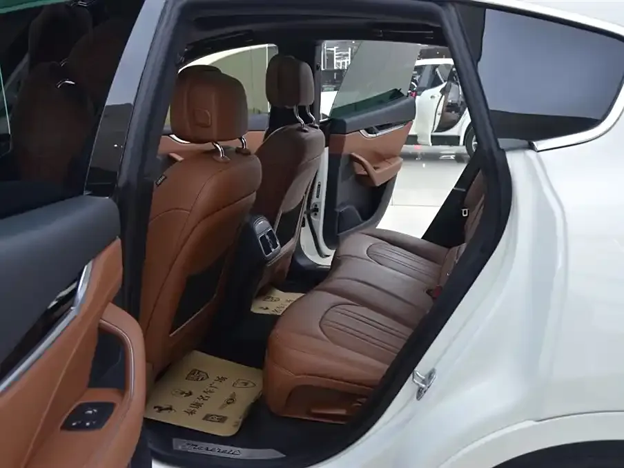 Maserati Levante 2022 из CN, фото 5