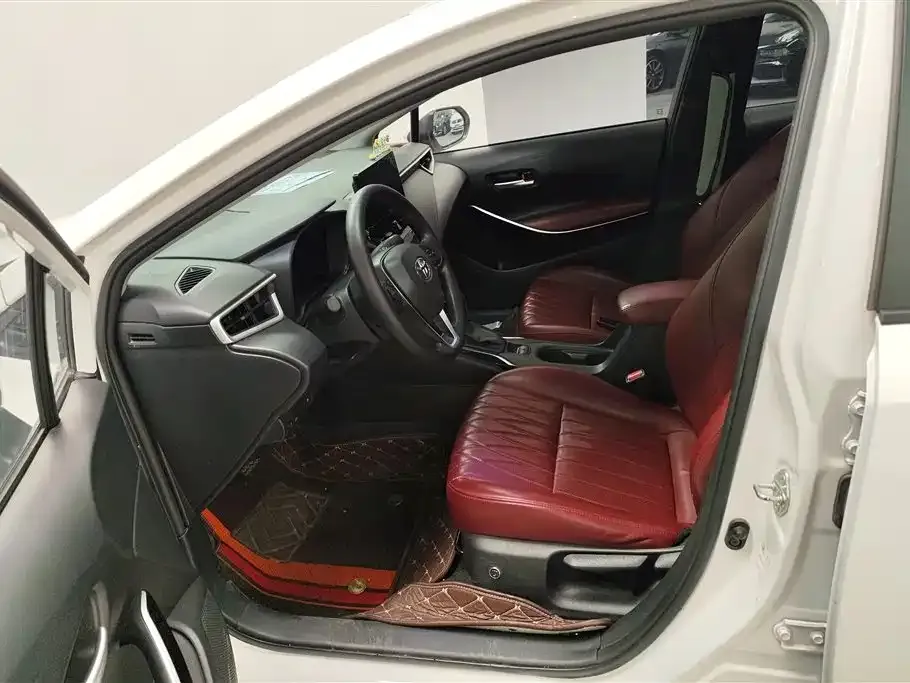 Toyota Corolla 2023 из CN, фото 9