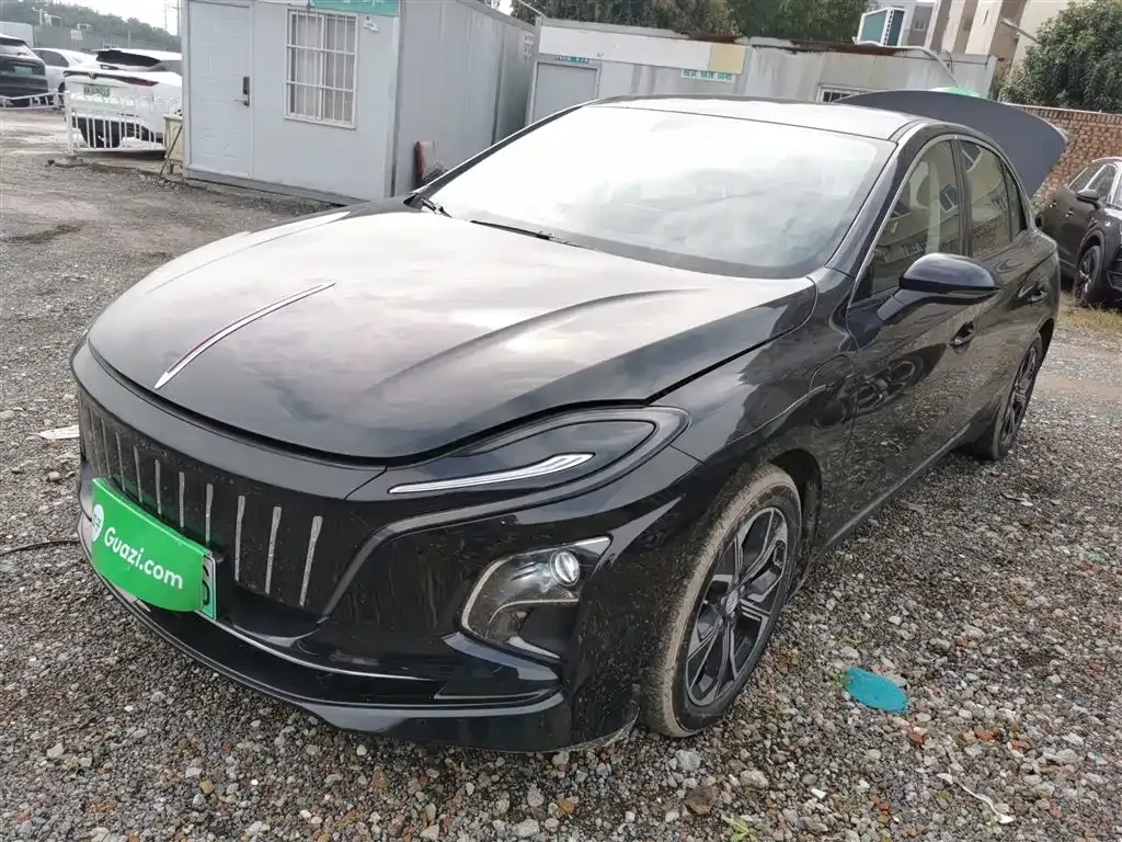 Hongqi E-QM5 2024 из CN, фото 1