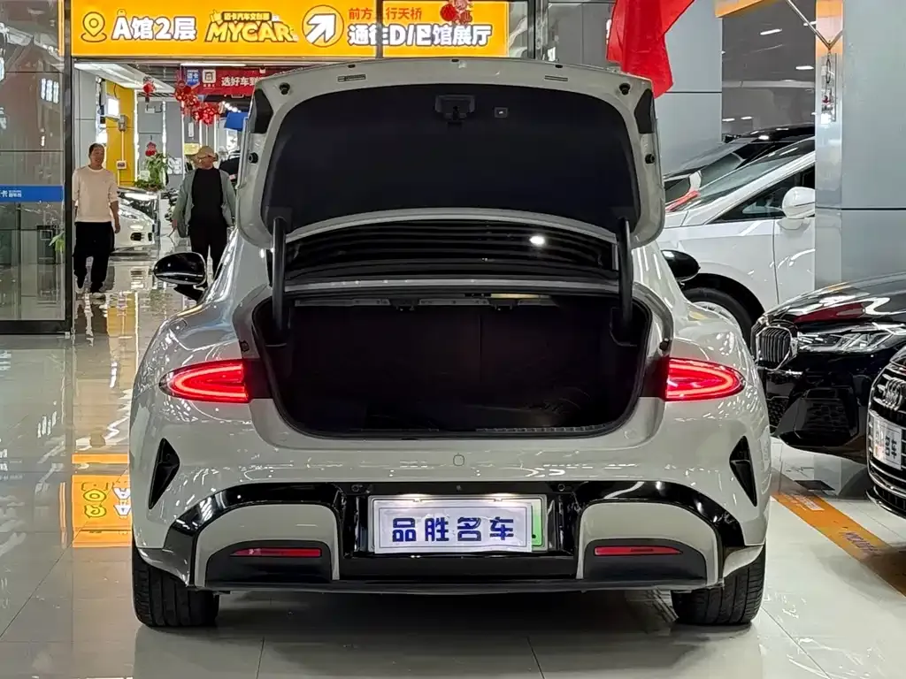 Xiaomi SU7 2025 из CN, фото 6